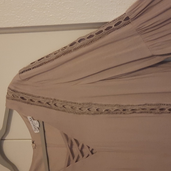 Love Riche Tunic - Picture 5 of 8